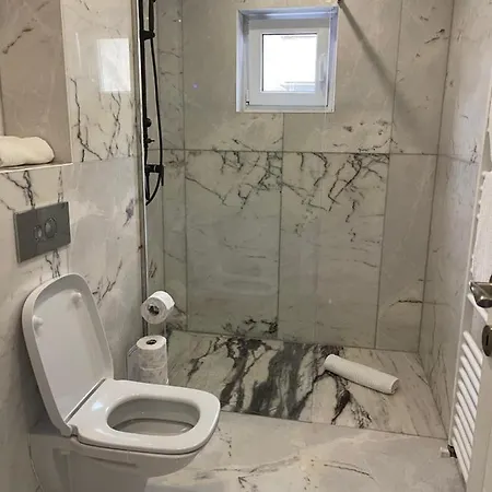 טרגובישטה Apartament Emma מראה חיצוני תמונה