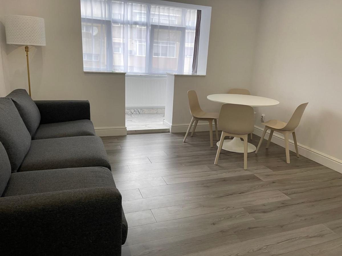 Emma Apartment Targoviste